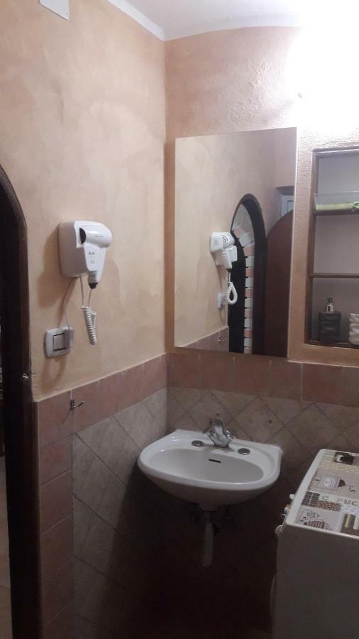 Carrera Longa Apartment Сасари Екстериор снимка
