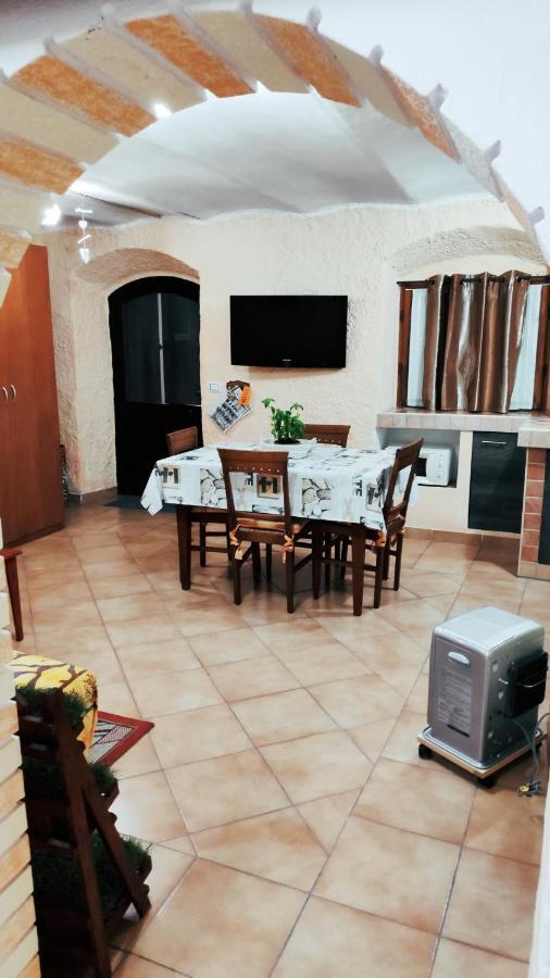 Carrera Longa Apartment Сасари Екстериор снимка
